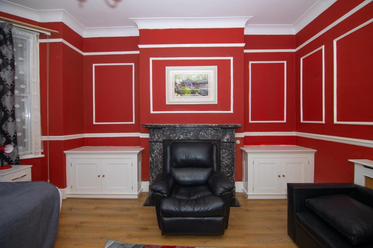 Victorian Woods Bnb Ilford Dış mekan fotoğraf