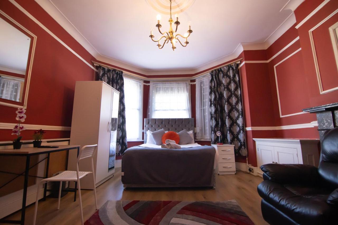 Victorian Woods Bnb Ilford Dış mekan fotoğraf