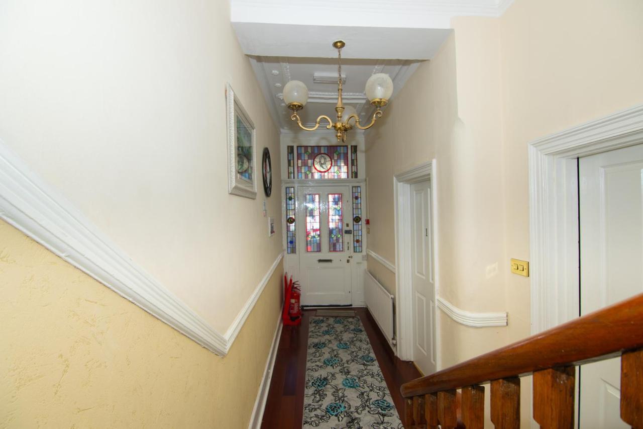 Victorian Woods Bnb Ilford Dış mekan fotoğraf